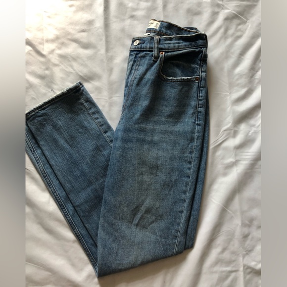 Abercrombie & Fitch Curve Love 90’s Straight Jean - Picture 5 of 5